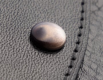 Obsidiāna akmens dekors